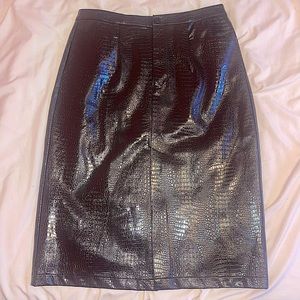 Brown faux leather pencil skirt